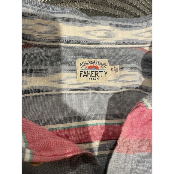 Faherty Short Sleeve Western Wave Collared Button Down Men’s Small - Picture 10 of 10